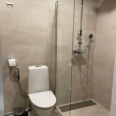 Marina By Hiekka - Sisaeltaeae Liinavaatteet Ja Loppusiivouksen Apartman