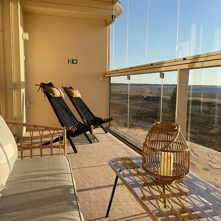 Marina By Hiekka - Sisaeltaeae Liinavaatteet Ja Loppusiivouksen * Kalajoki