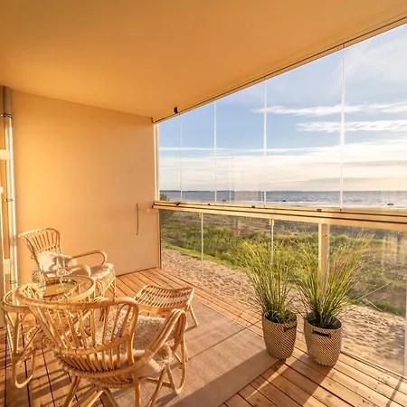 Marina By Hiekka - Sisaeltaeae Liinavaatteet Ja Loppusiivouksen Apartman