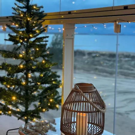 Marina By Hiekka - Sisaeltaeae Liinavaatteet Ja Loppusiivouksen